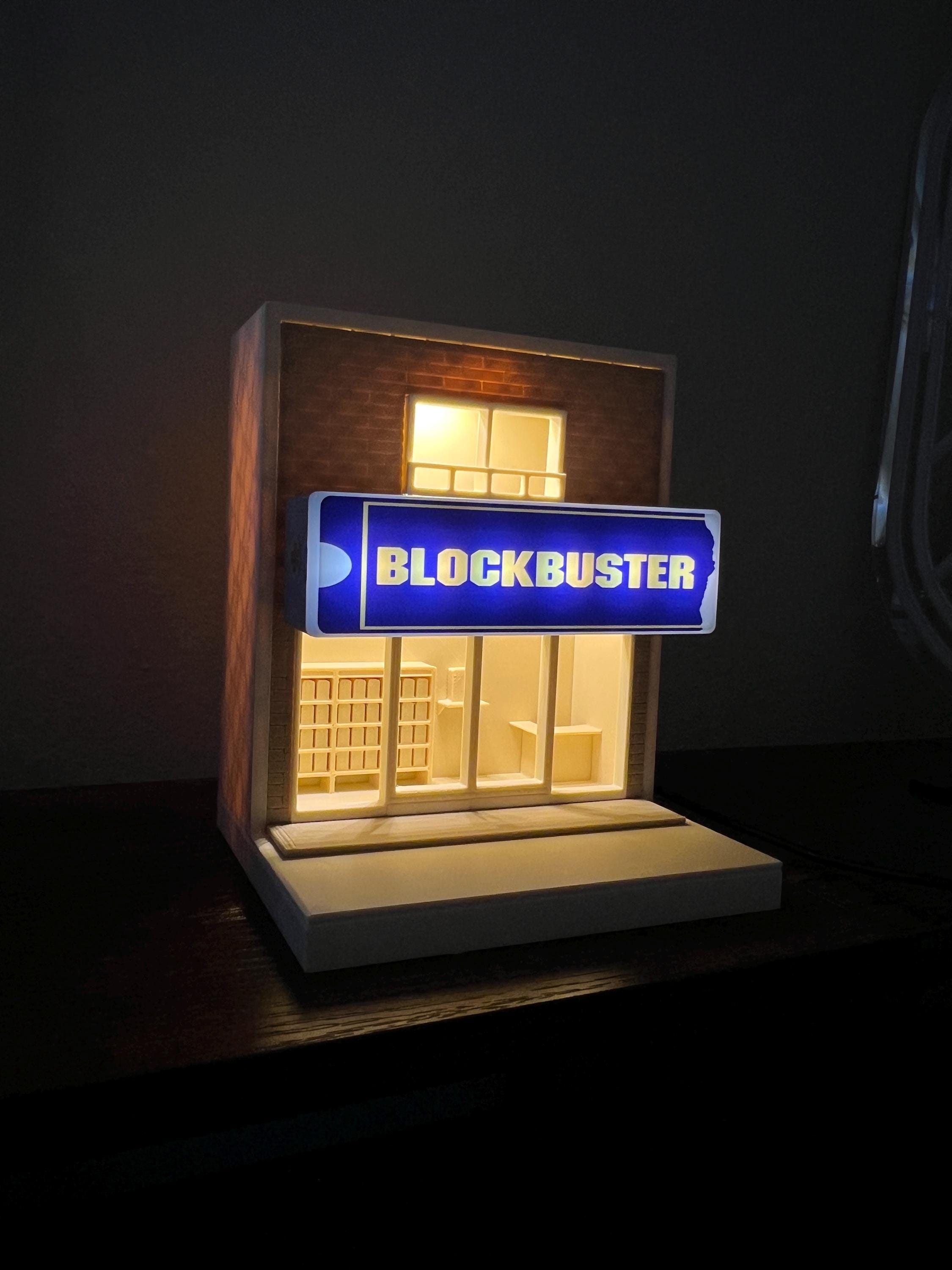 Mini Blockbuster Diorama – Handmade Night Light Desk Decoration