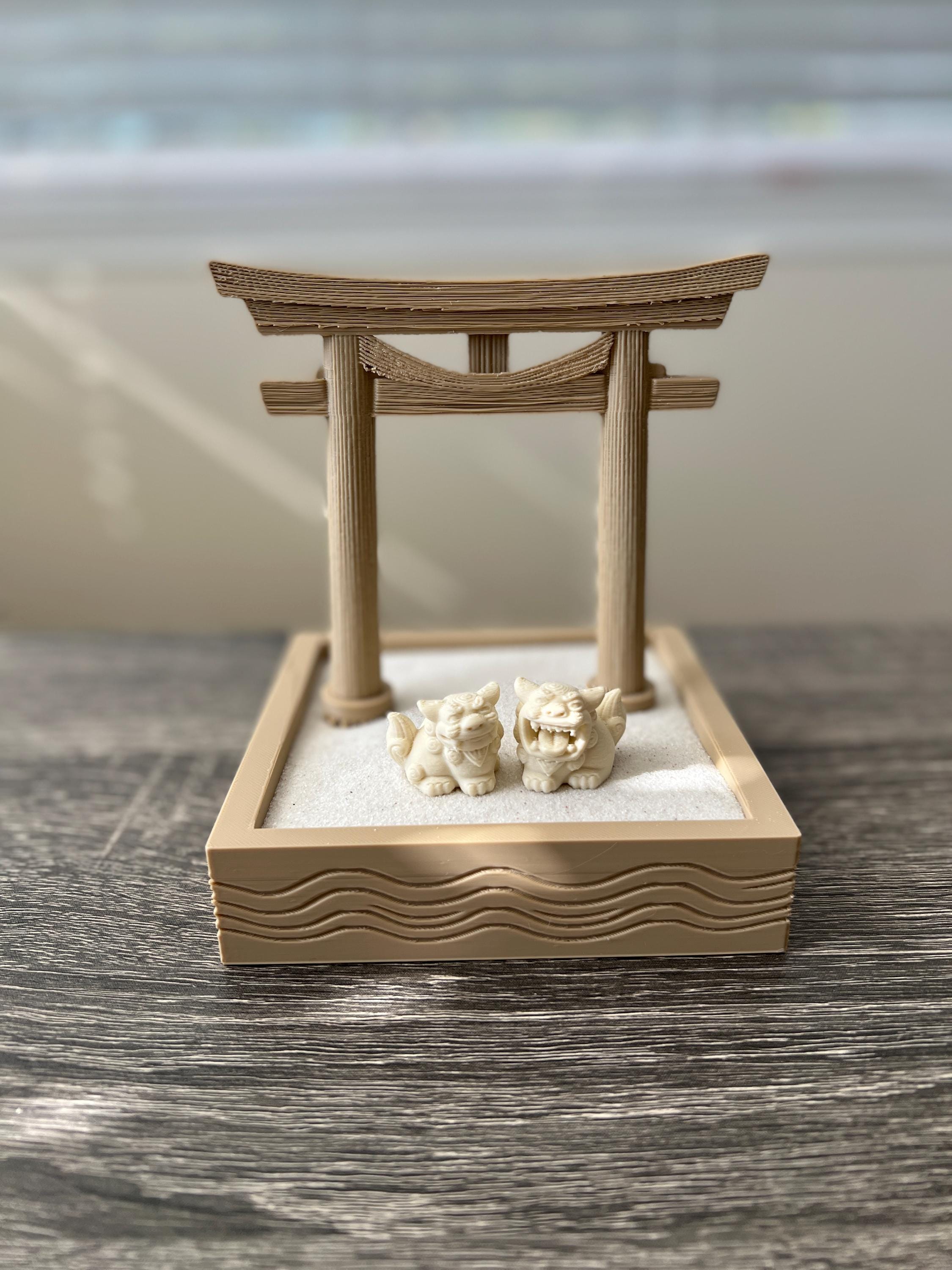 Japanese Style Torii Gate Desktop Zen Garden with Okinawa Shisha Dogs