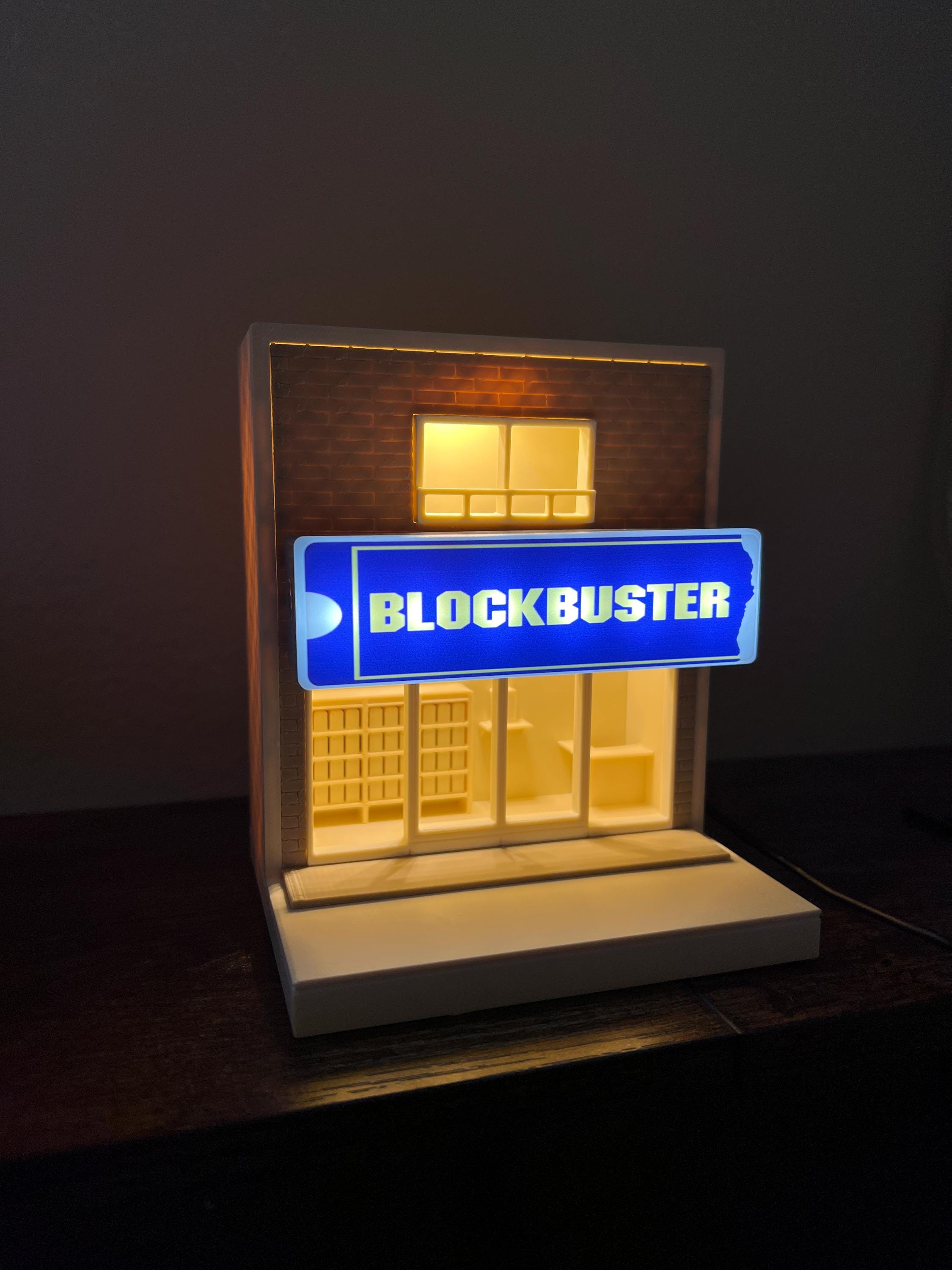 Mini Blockbuster Diorama – Handmade Night Light Desk Decoration