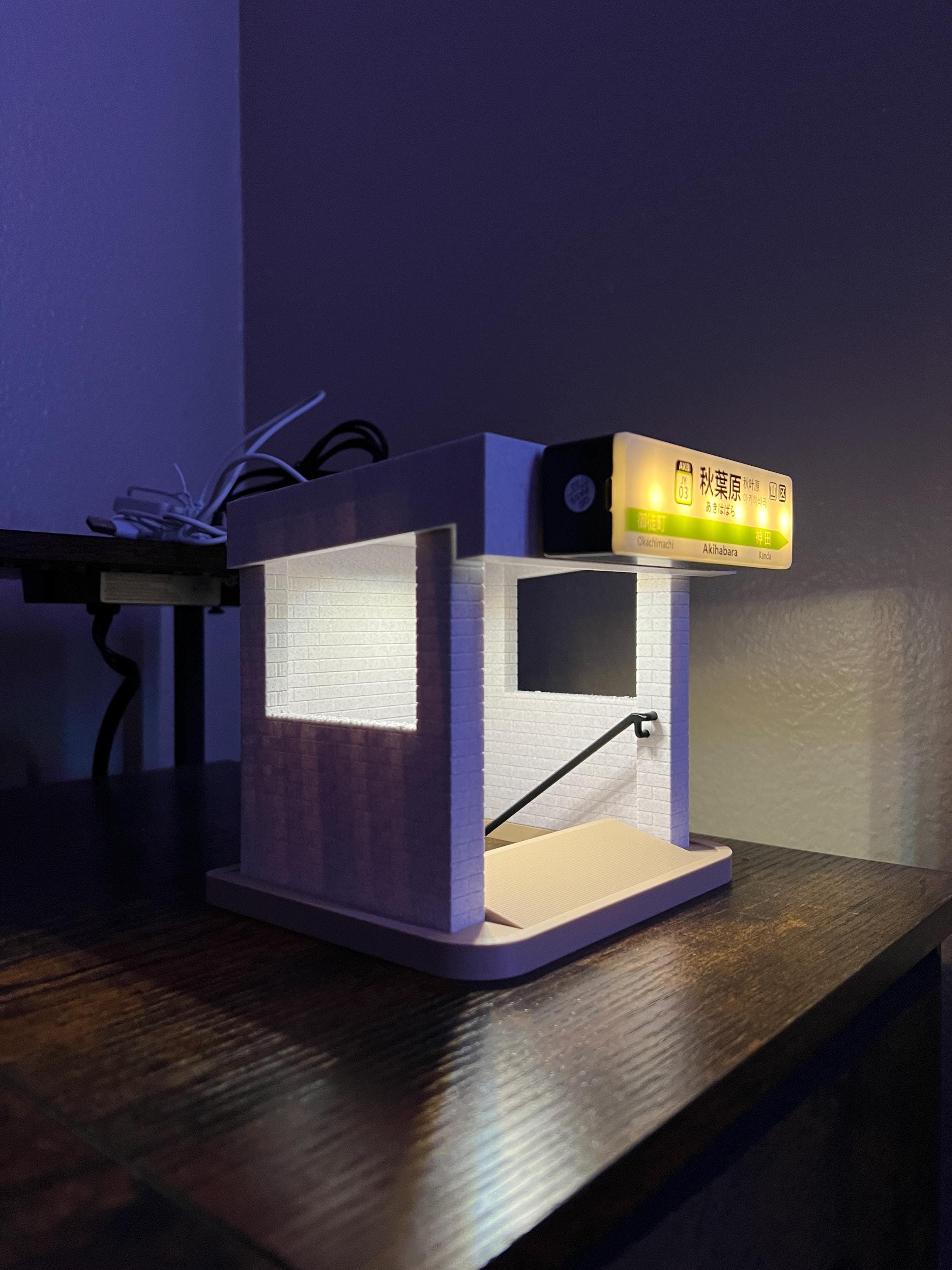 Japanese Subway Station Miniature Lamp – Akihabara Inspired Metro Entrance Desk Light